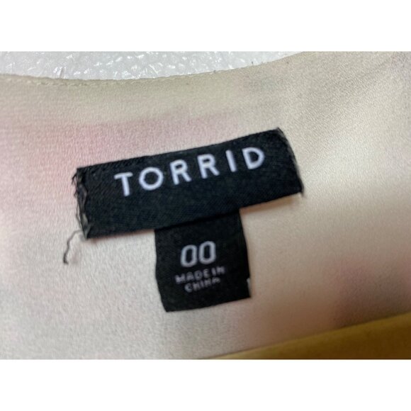 Torrid Floral Print Peplum Top Size 00 Cream & Pink Boho Feminine Shirt Blouse - Picture 3 of 4